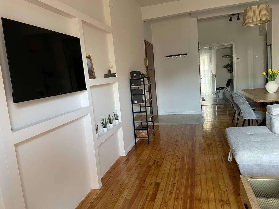 “The Elysian” City Center Apartment Tesalonika Bagian luar foto
